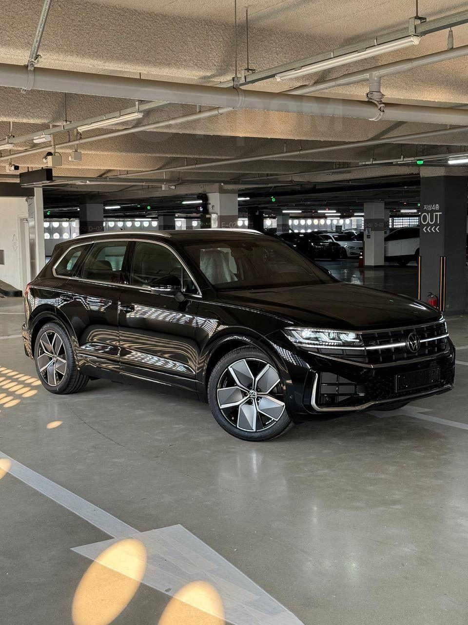 Volkswagen Touareg 3.0 TDI R-Line